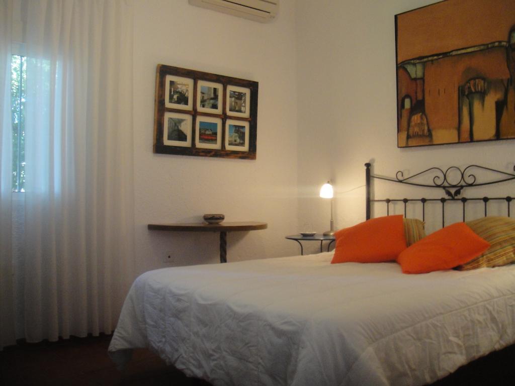 Casa La Felicidad Hotel Chiclana de la Frontera Room photo